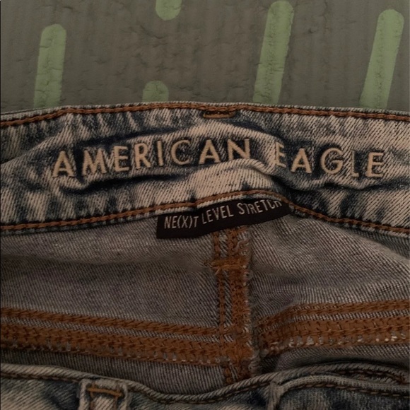 American Eagle Jean Shorts - Picture 3 of 5